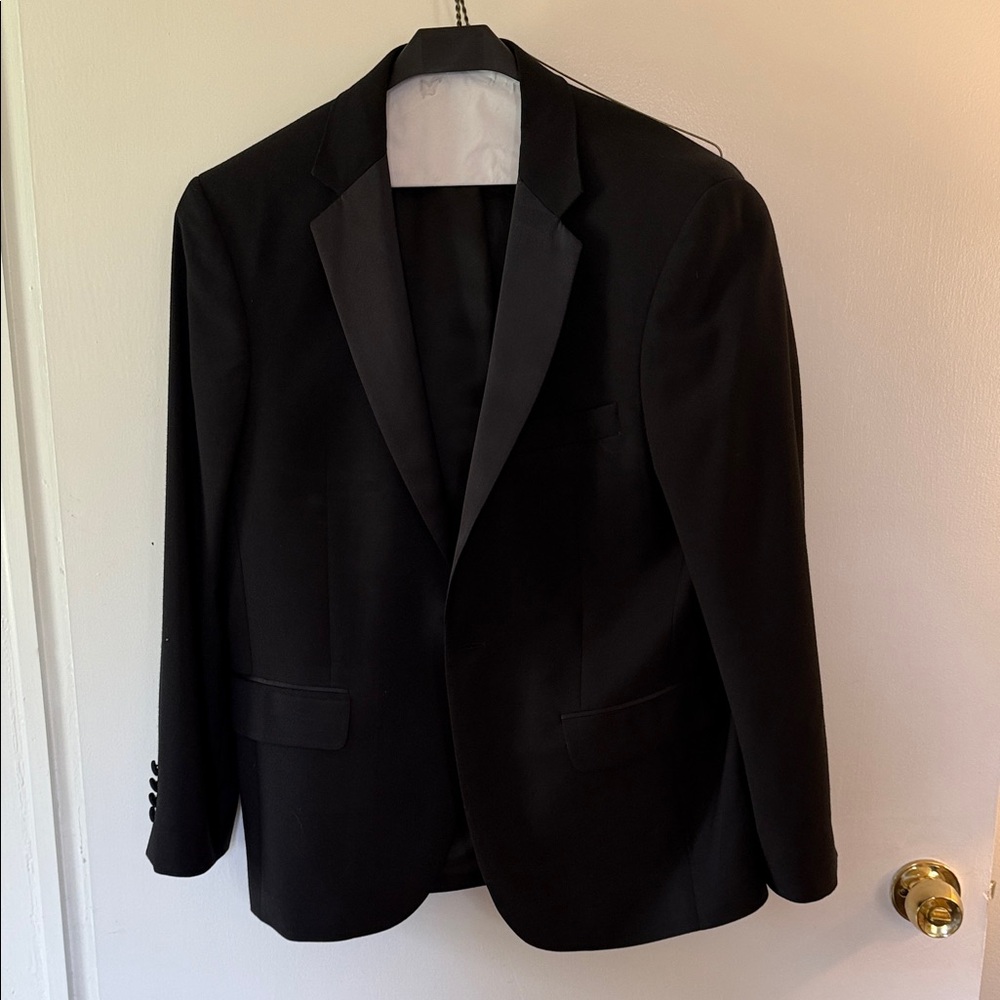 Jos. A. Bank Classic Black Tuxedo (jacket and pants)